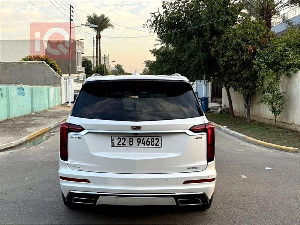 كاديلاك XT6